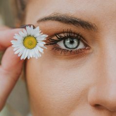 Szemkörnyékápolók